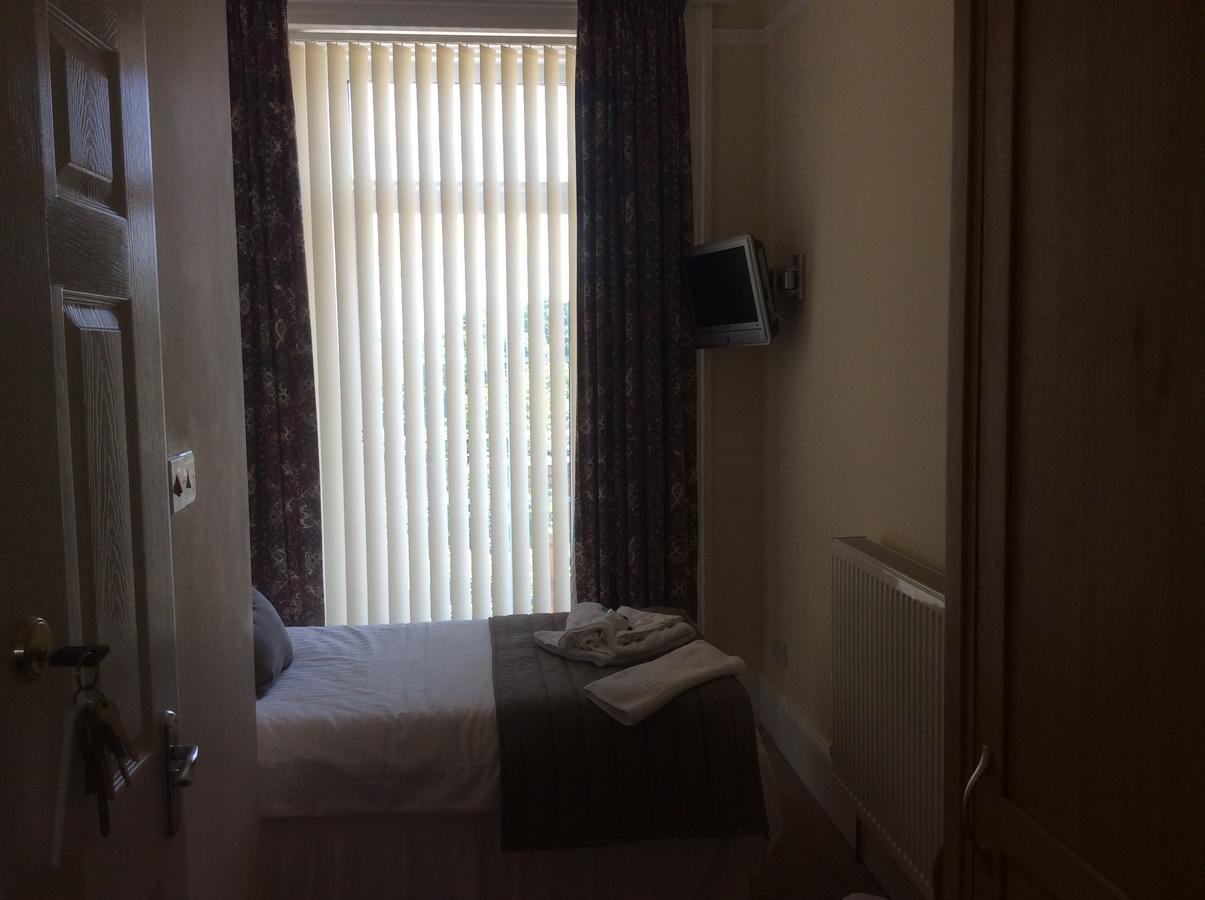 Coombe Court Hotel トーキー エクステリア 写真