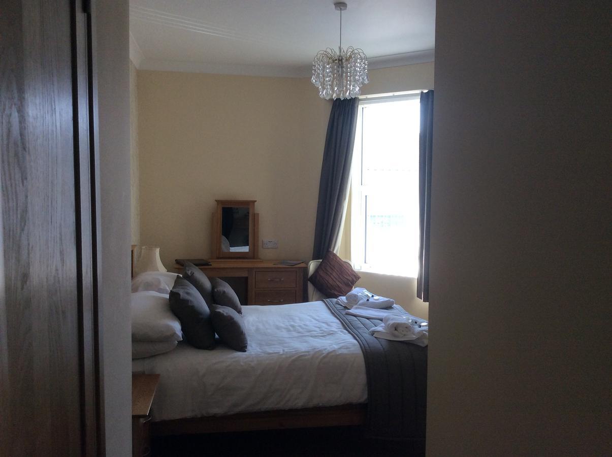 Coombe Court Hotel トーキー エクステリア 写真