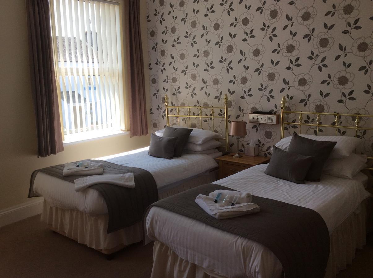 Coombe Court Hotel トーキー エクステリア 写真